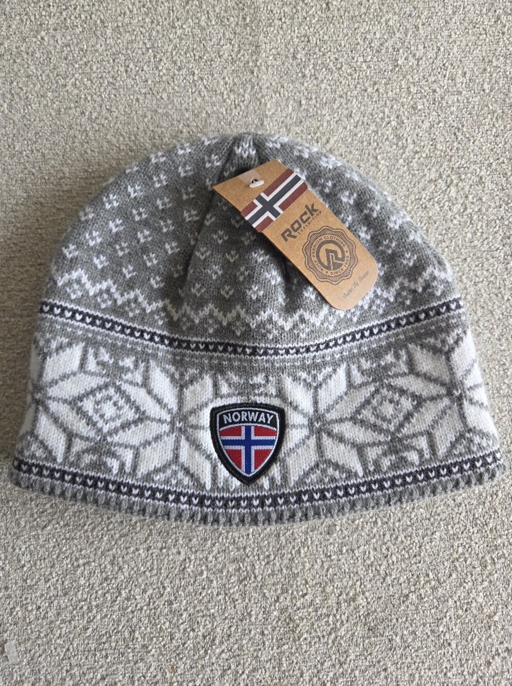Rock Expedition Norwegian Fair Isle Beanie - NWT Gray & White Knit Hat